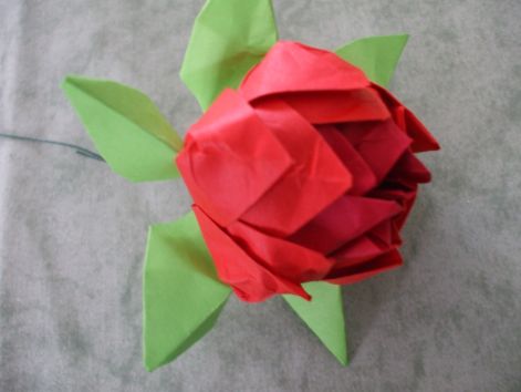 KWIATY Z PAPIERU - origami_rozsa_010.jpg