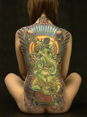 Zdjęcia - tatuaze-na-plecach-3452_3.jpg