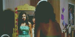 Selena Gomez - 1zzqt6w.gif
