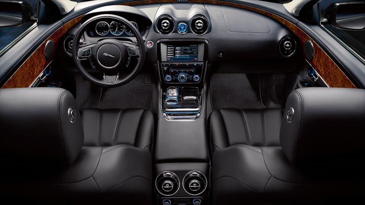 Jaguar Cars Full HD Wallpapers - JAGUAR HD 001 1 95.jpg