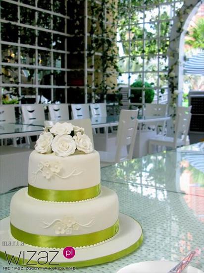 dekoracje - garden wedding cake closeup.jpg