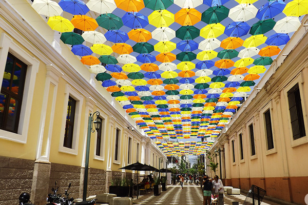festiwal parasolek - honduras Tegucigalpa.jpg