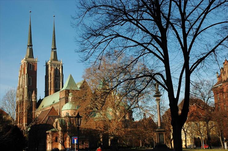 Ostrów Tumski - Karedra Wroclawska-Vrotslav Cathedral.jpg